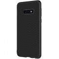 Nillkin Synthetic Fiber Ochranný Zadný Kryt Carbon Black pre Samsung Galaxy S10e